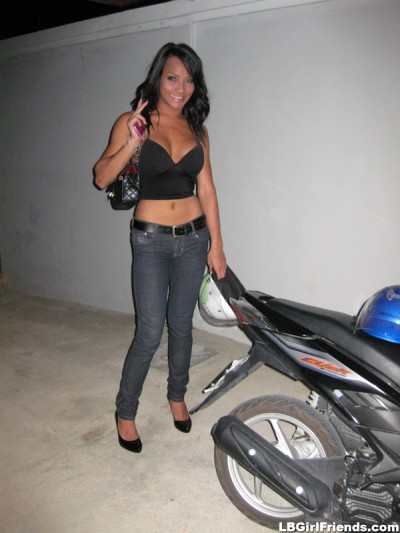 ladyboygirlfriends_12